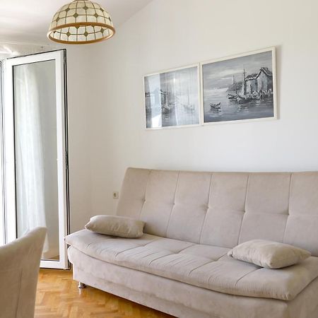 Apartment Hudan Малинська Екстер'єр фото