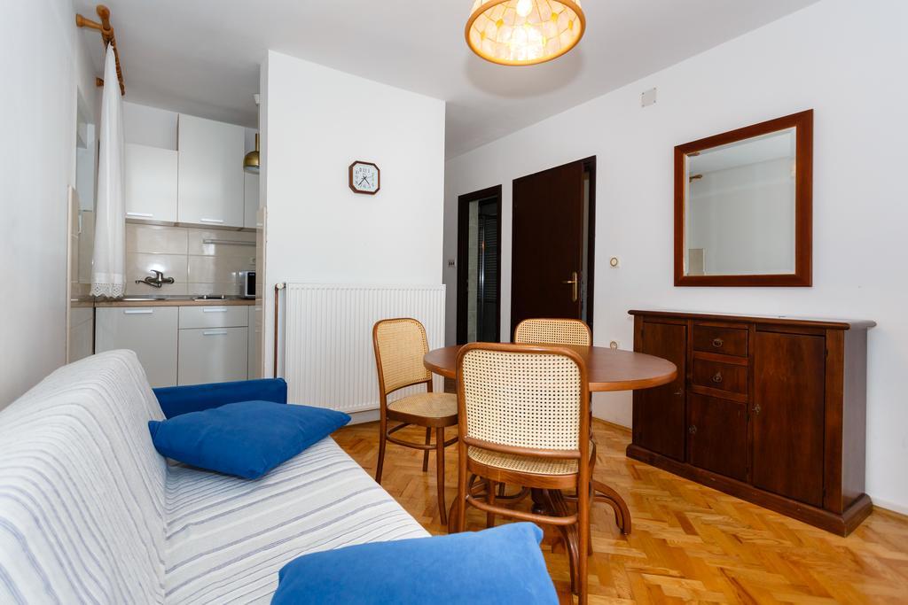 Apartment Hudan Малинська Екстер'єр фото