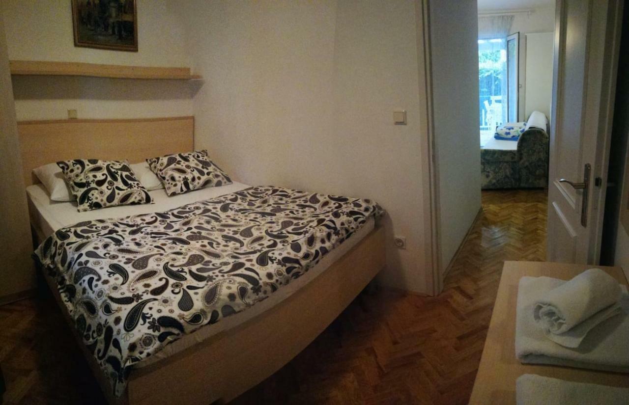 Apartment Hudan Малинська Екстер'єр фото